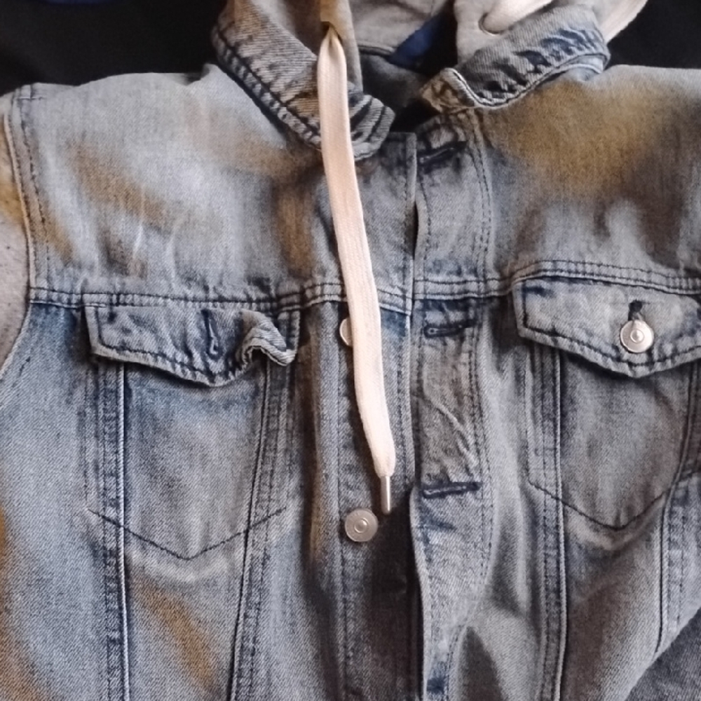Divided Blue Jean Jacket with White Hood